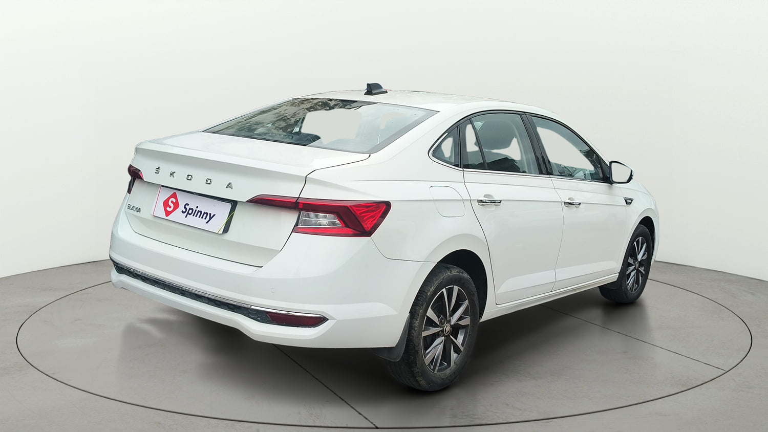 Used 2022 Skoda Slavia Style 1.0L TSI MT Petrol Manual exterior RIGHT REAR CORNER VIEW