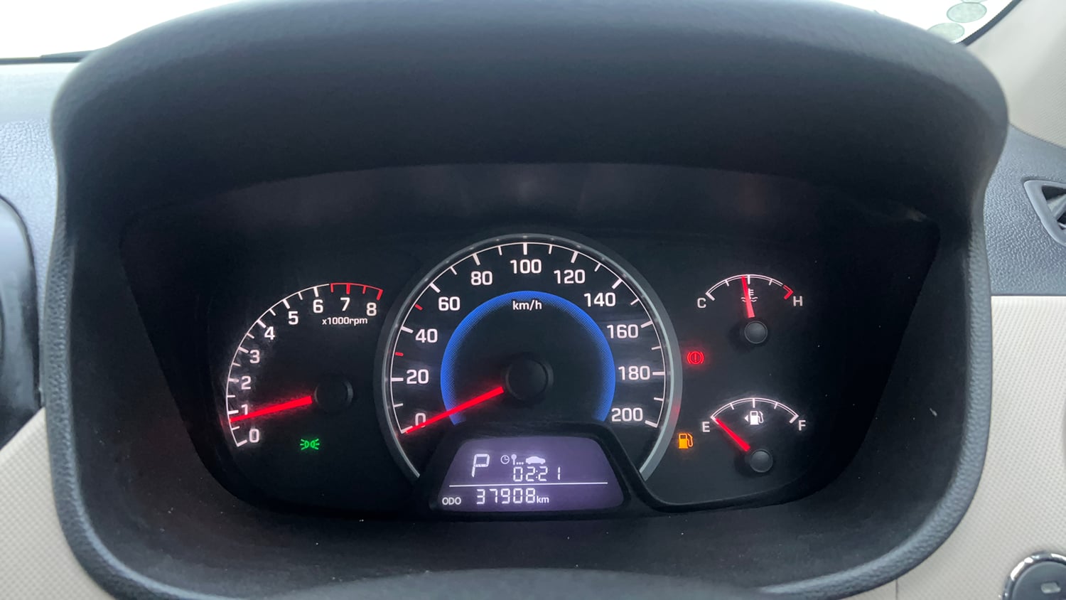 Used 2014 Hyundai Grand i10 Sportz AT 1.2 Kappa VTVT Petrol Automatic interior CLUSTERMETER VIEW