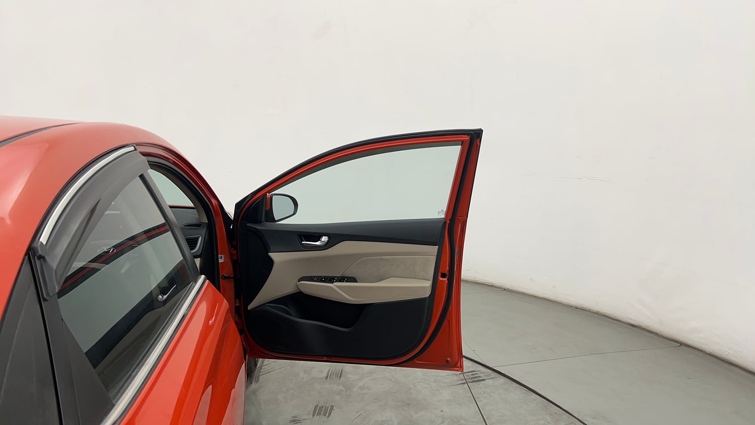 Used 2018 Hyundai Verna EX 1.6 VTVT AT Petrol Automatic interior RIGHT FRONT DOOR OPEN VIEW