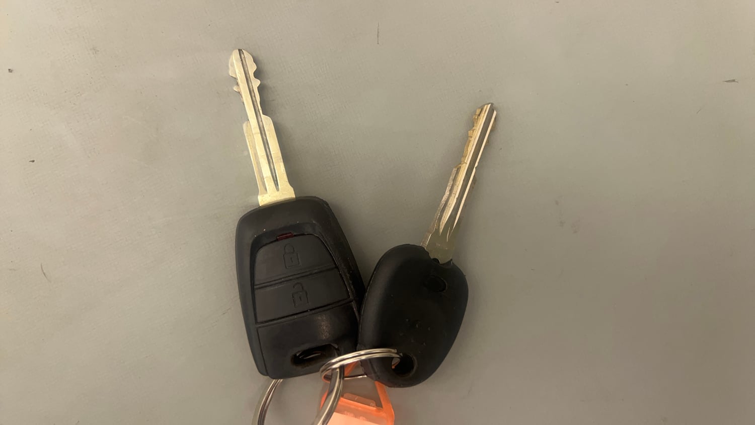 Used 2017 Hyundai Grand i10 Sportz (O) AT 1.2 Kappa VTVT Petrol Automatic extra CAR KEY VIEW