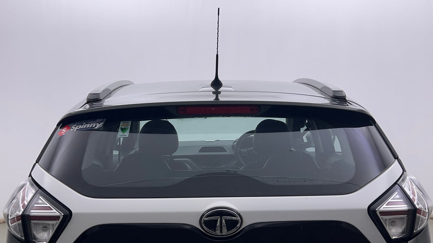 Used 2022 Tata Nexon XM (S) Petrol Manual exterior BACK WINDSHIELD VIEW