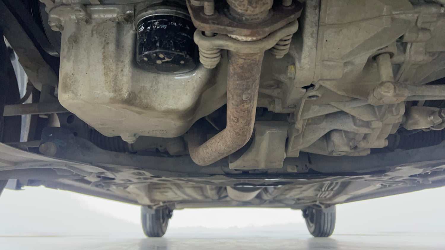Used 2023 Maruti Suzuki Wagon R VXI 1.0 Petrol Manual extra FRONT LEFT UNDERBODY VIEW