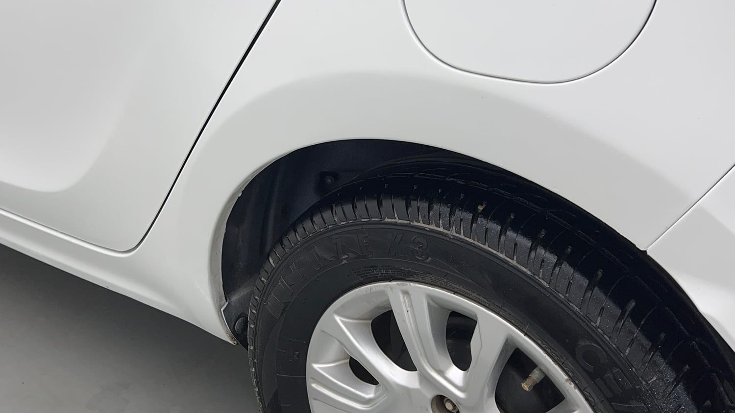 Used 2018 Tata Tiago Revotron XZ Petrol Manual dents MINOR DENT