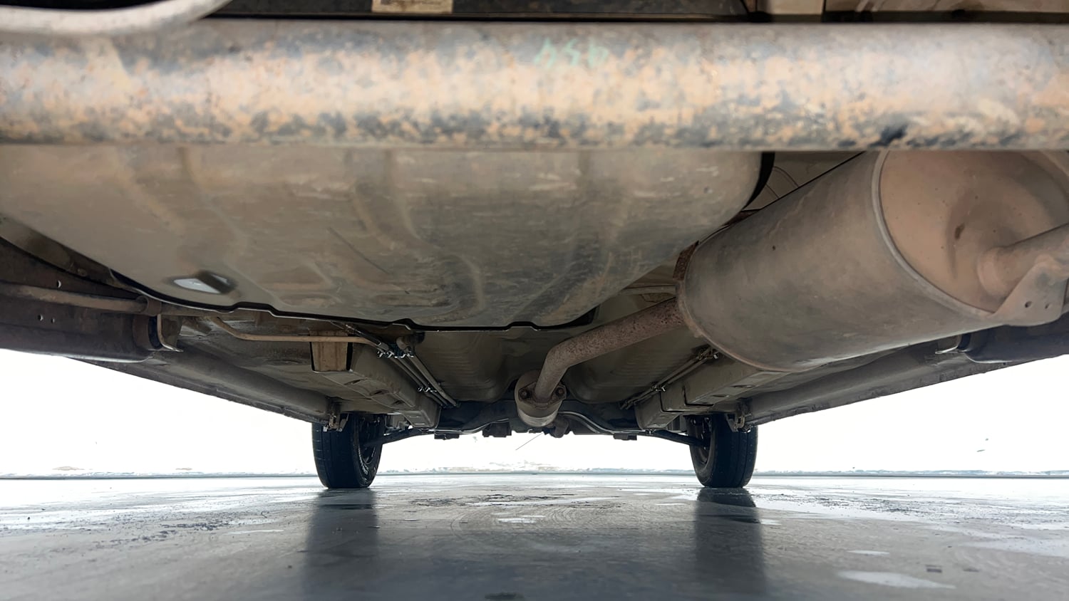 Used 2018 Maruti Suzuki Wagon R LXI CNG Cng Manual extra REAR UNDERBODY VIEW (TAKEN FROM REAR)