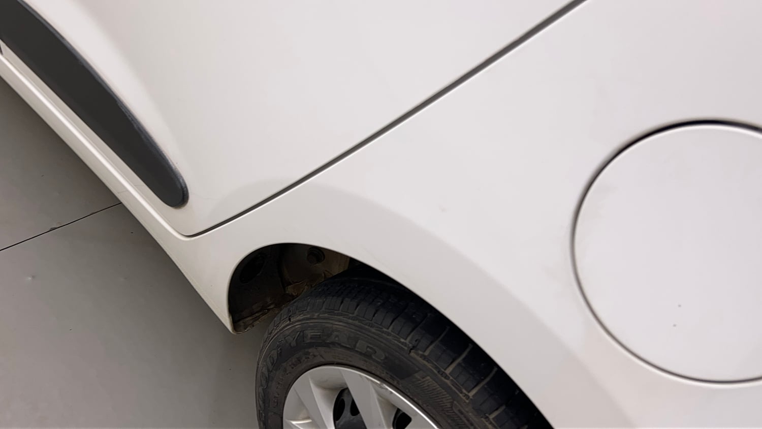 Used 2014 Hyundai Grand i10 Sportz 1.2 Kappa VTVT Petrol Manual dents MINOR SCRATCH