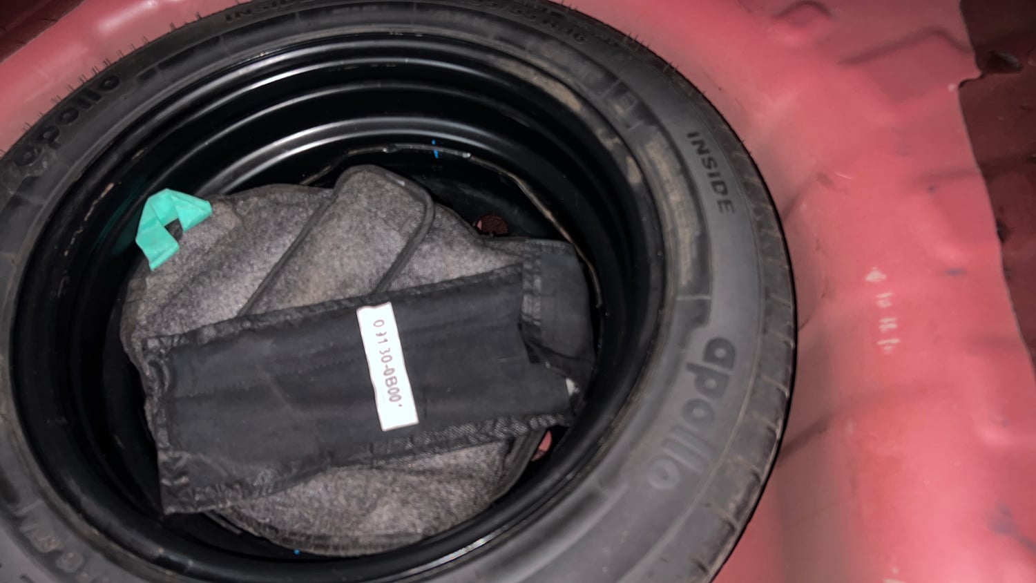 Used 2016 Hyundai Elite i20 Asta 1.2 (O) Petrol Manual tyres SPARE TYRE VIEW