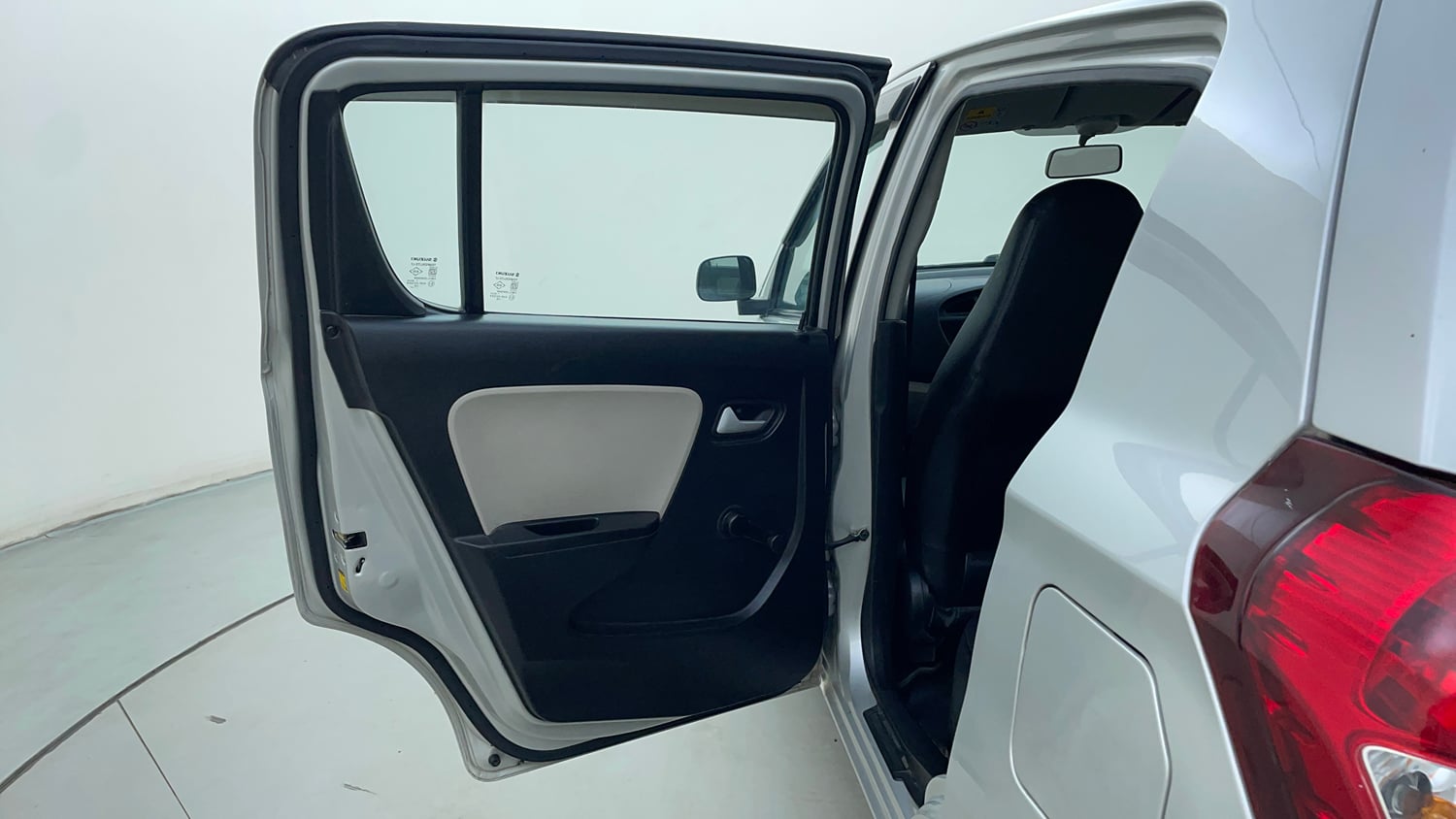 Used 2021 Maruti Suzuki Alto 800 LXi (O) Petrol Manual interior LEFT REAR DOOR OPEN VIEW