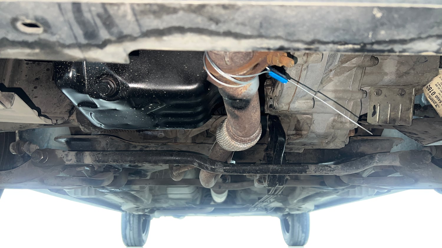 Used 2018 Tata Tiago Revotron XTA Petrol Automatic extra FRONT LEFT UNDERBODY VIEW