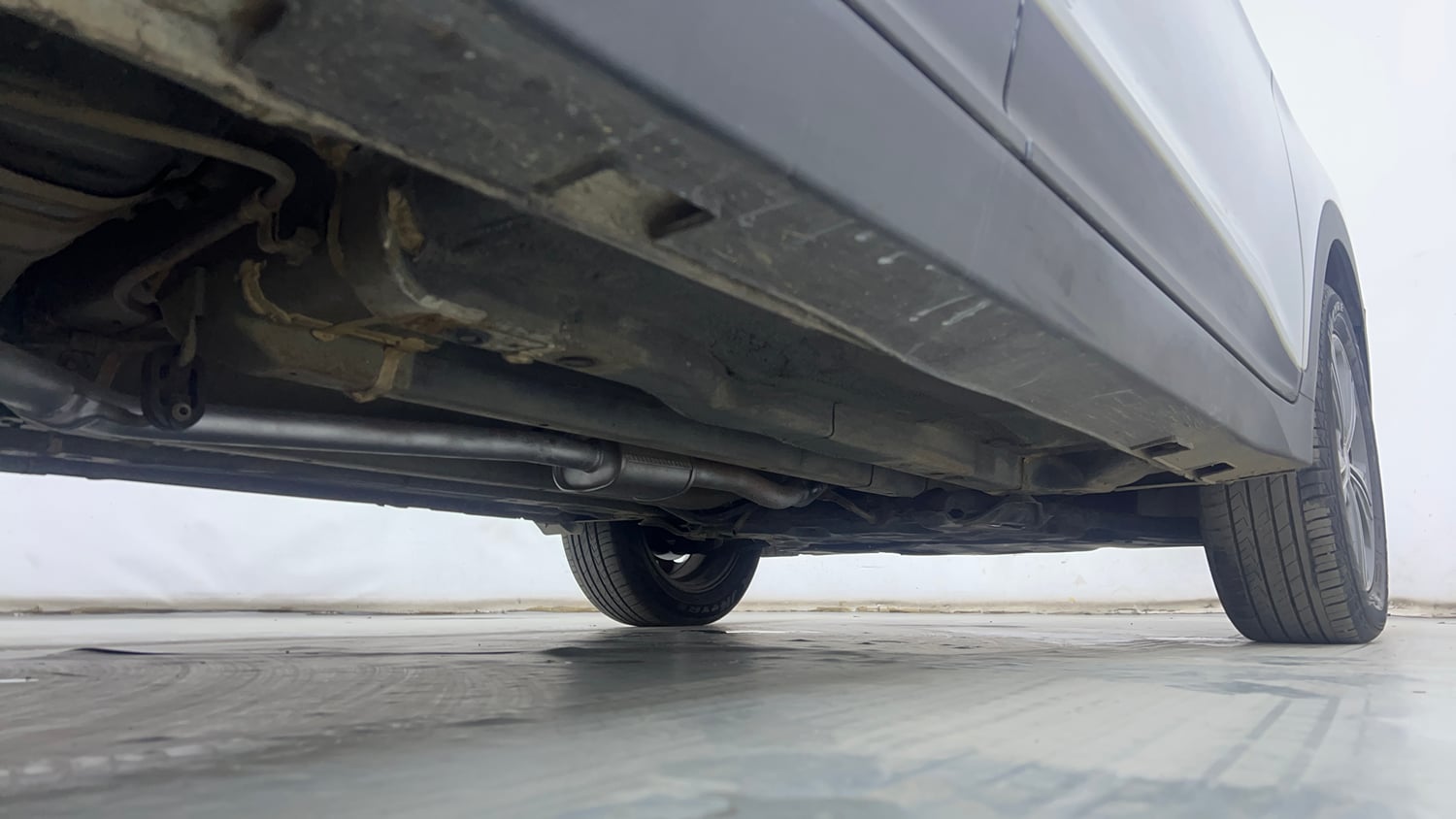 Used 2017 Hyundai Creta 1.6 SX Plus Petrol Special Edition Petrol Manual extra REAR RIGHT UNDERBODY VIEW