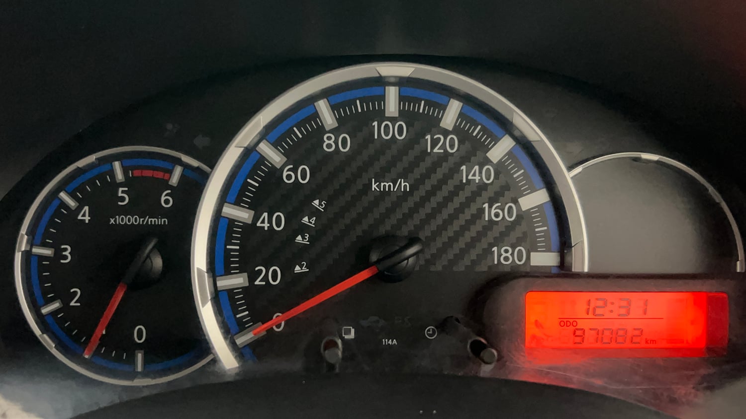 Used 2019 Datsun GO T Petrol Manual interior CLUSTERMETER VIEW