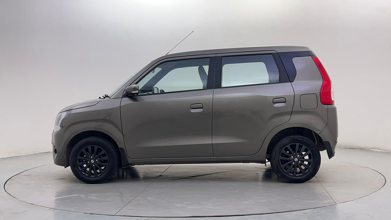 Used 2024 Maruti Suzuki Wagon R ZXI Plus 1.2 AGS Petrol Automatic exterior LEFT SIDE VIEW