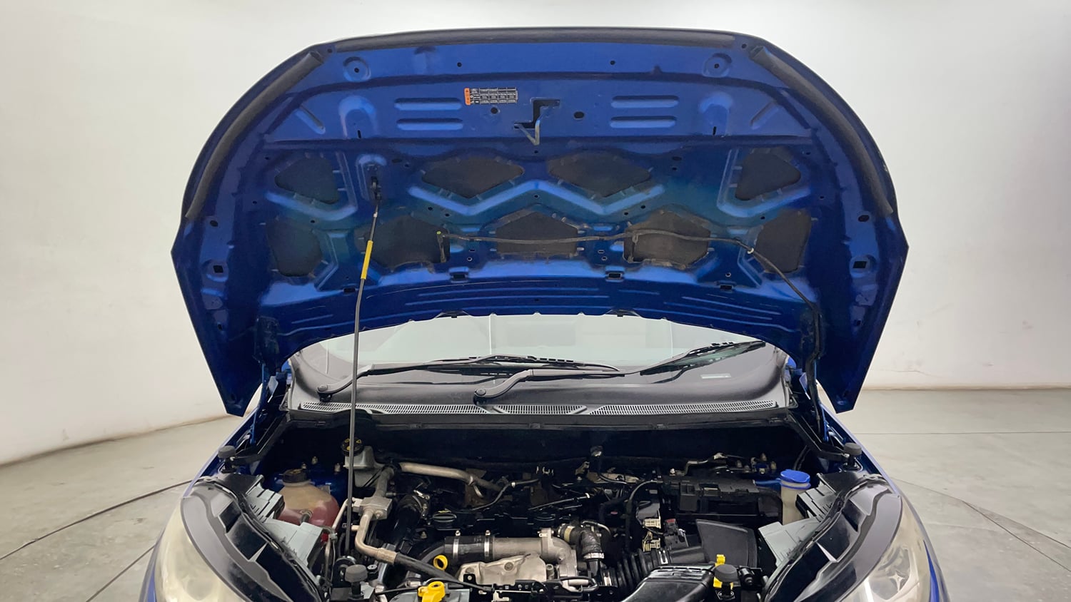 Used 2019 Ford EcoSport Titanium 1.5L TDCi Diesel Manual engine ENGINE & BONNET OPEN FRONT VIEW