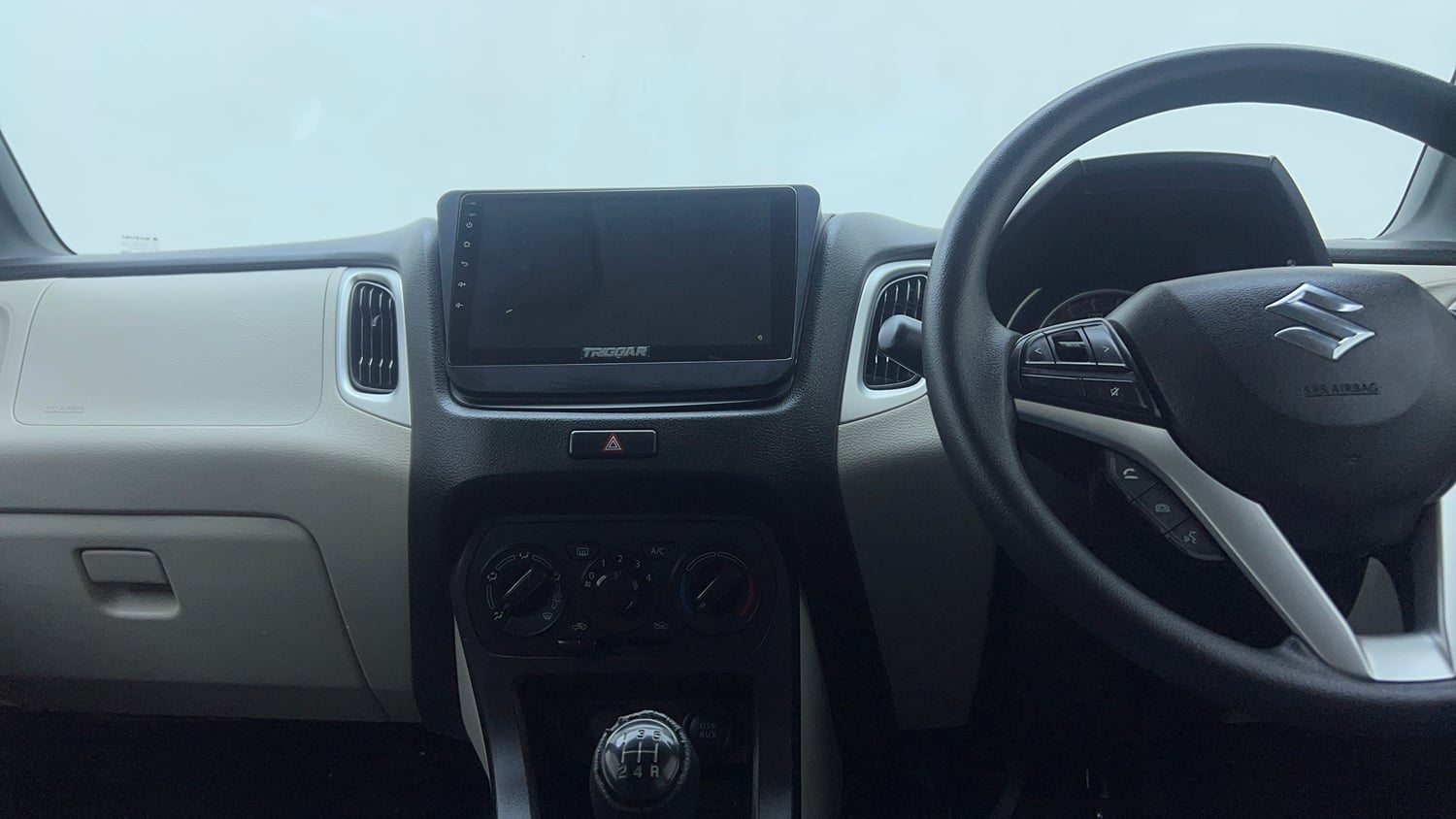 Used 2021 Maruti Suzuki Wagon R ZXi 1.2 Petrol Manual top_features Touch screen infotainment system