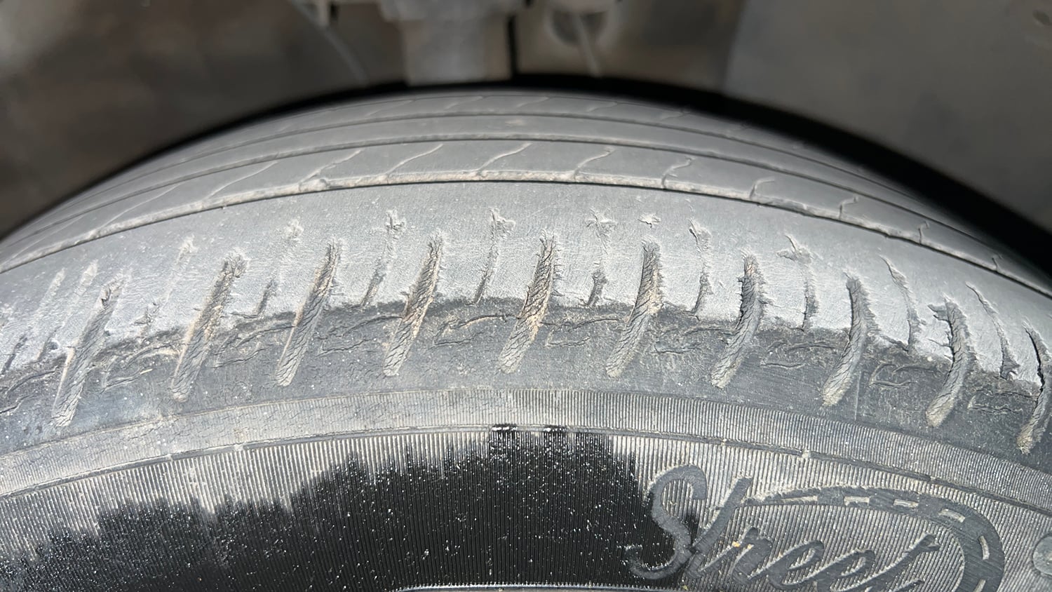 Used 2019 hyundai Venue SX 1.0 (O) Turbo Petrol Petrol Manual tyres RIGHT FRONT TYRE TREAD VIEW