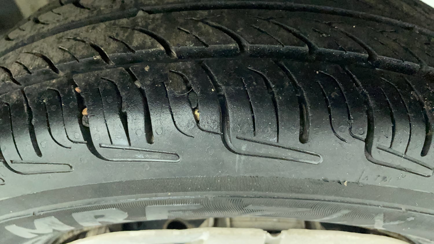 Used 2019 Maruti Suzuki Alto 800 LXi Petrol Manual tyres LEFT REAR TYRE TREAD VIEW