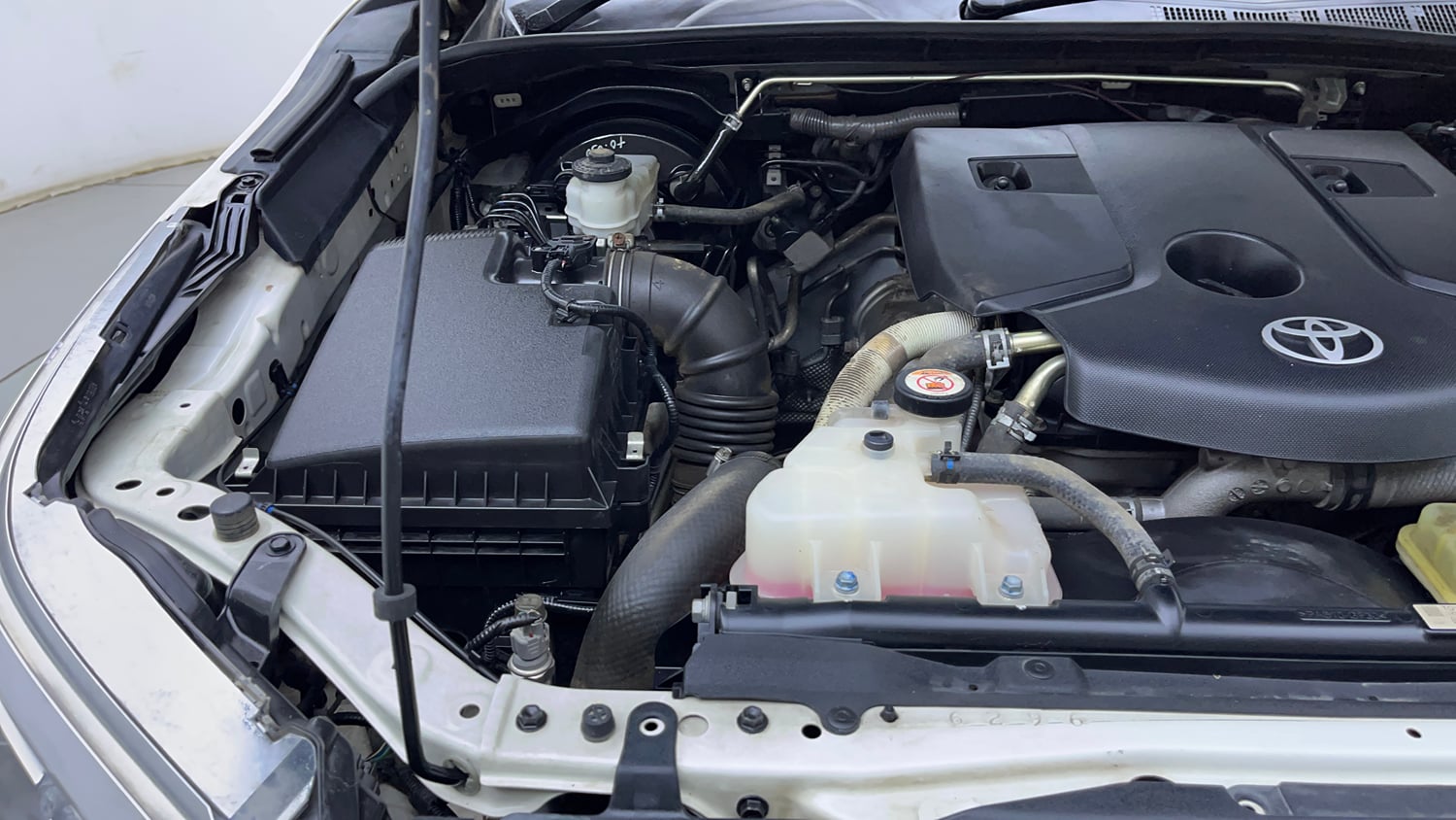 Used 2019 Toyota Fortuner 2.8 4x2 MT Diesel Manual engine ENGINE RIGHT SIDE VIEW