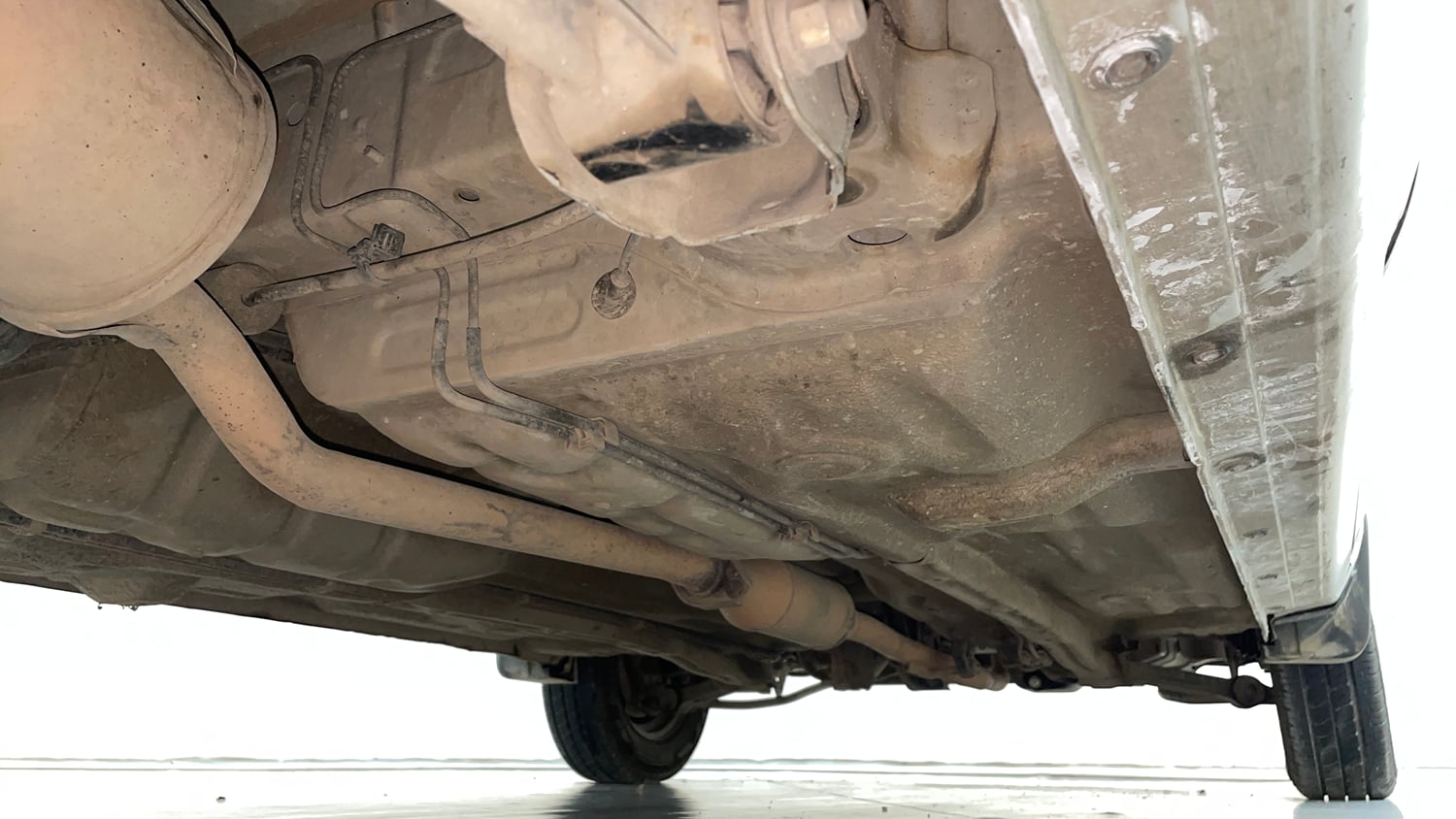 Used 2021 Maruti Suzuki Alto 800 LXi (O) Petrol Manual extra REAR RIGHT UNDERBODY VIEW
