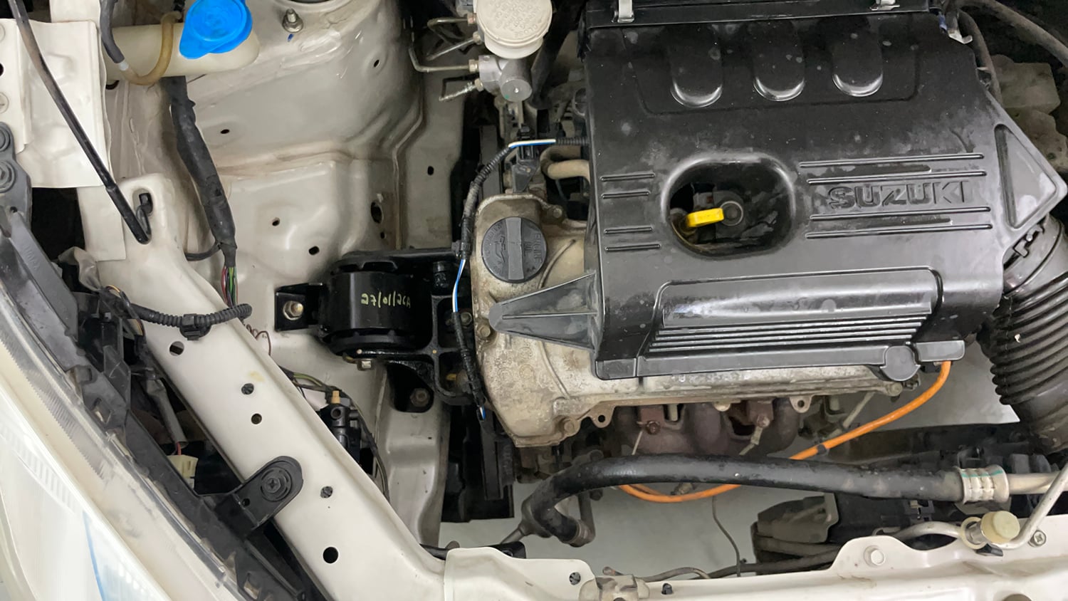 Used 2017 Maruti Suzuki Wagon R 1.0 VXI AMT Petrol Automatic engine ENGINE RIGHT SIDE VIEW