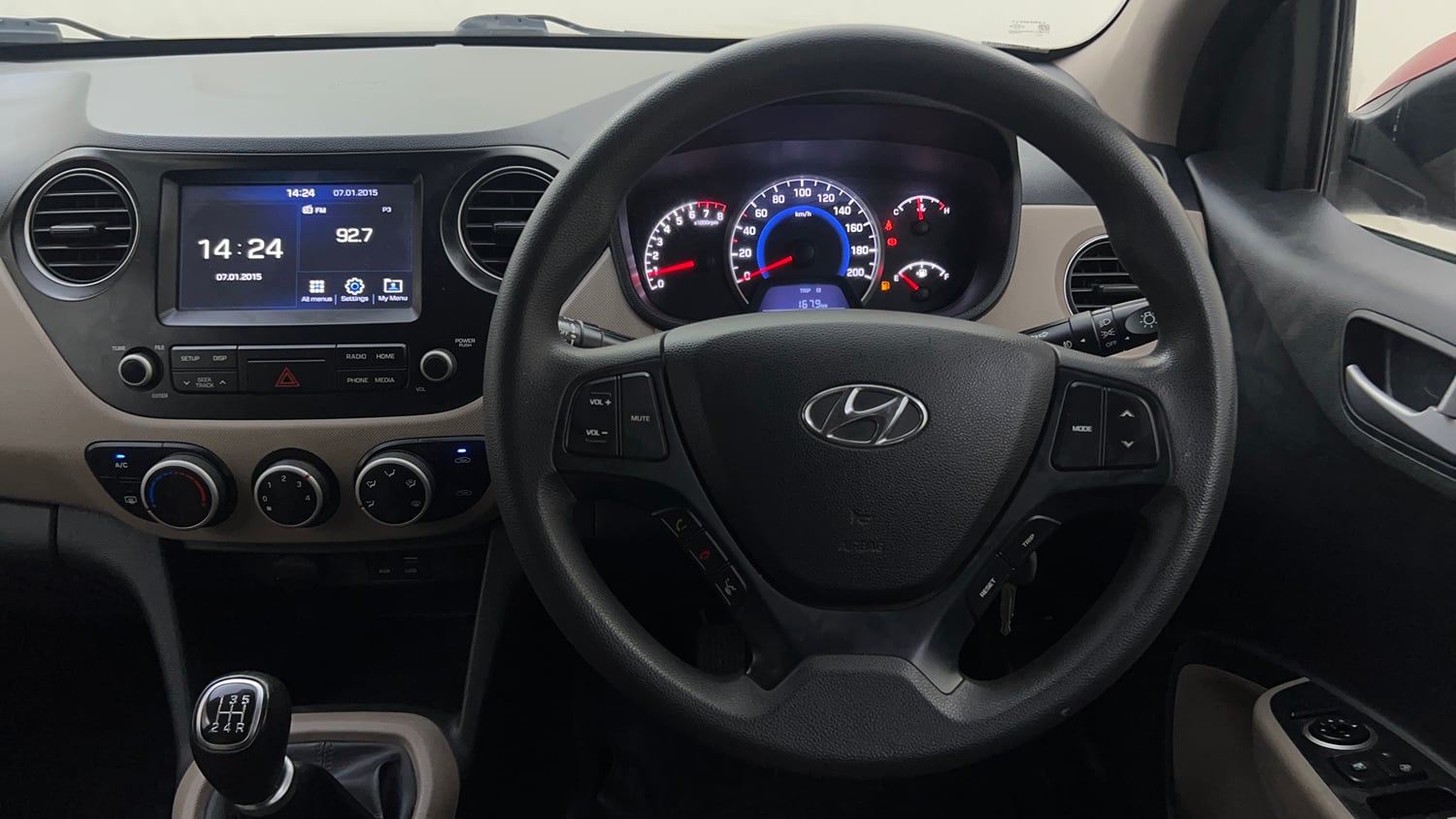 Used 2018 Hyundai Grand i10 Sportz (O) 1.2 Kappa VTVT Petrol Manual interior STEERING VIEW