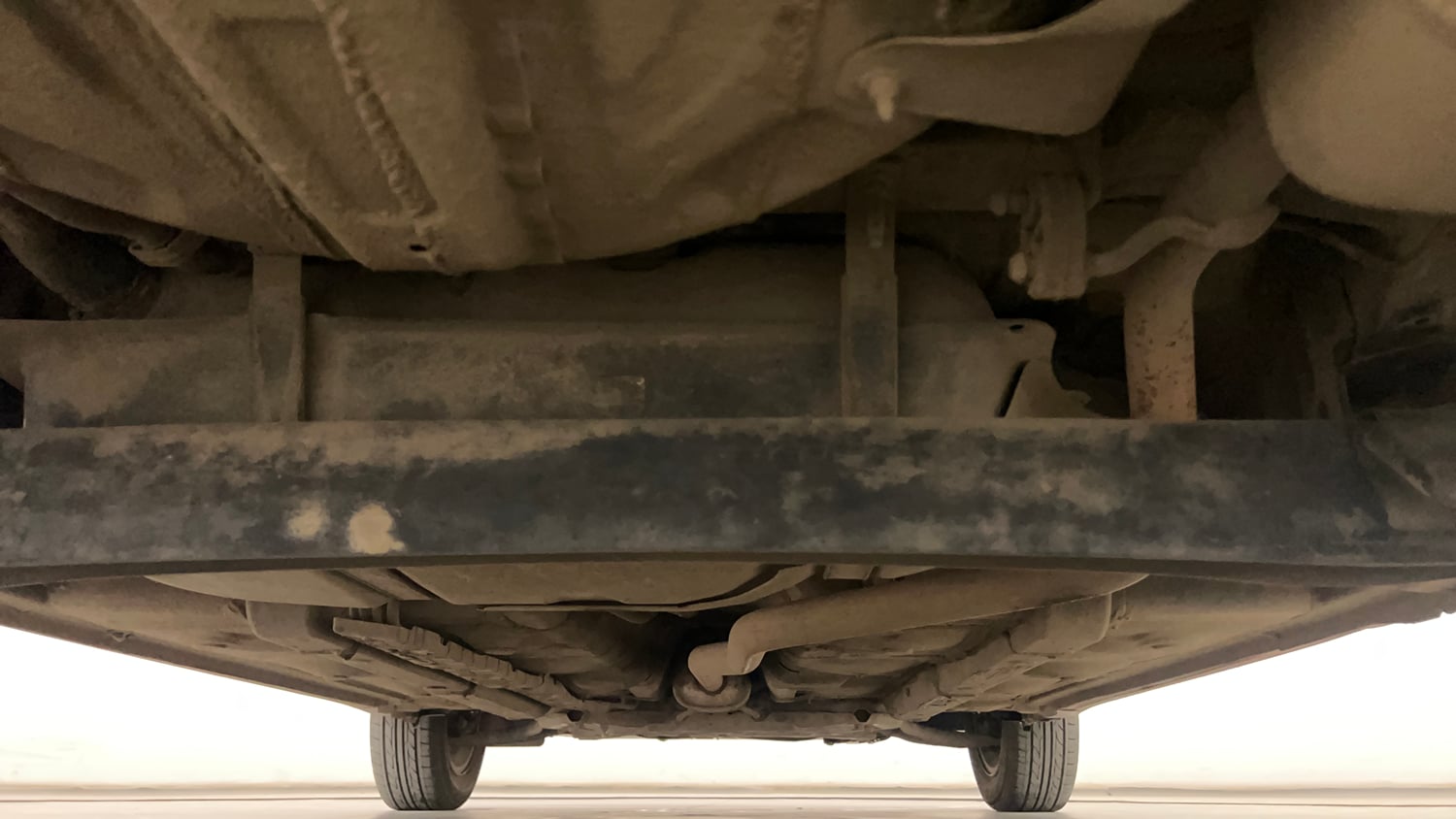 Used 2017 Hyundai Grand i10 Sportz (O) AT 1.2 Kappa VTVT Petrol Automatic extra REAR UNDERBODY VIEW (TAKEN FROM REAR)