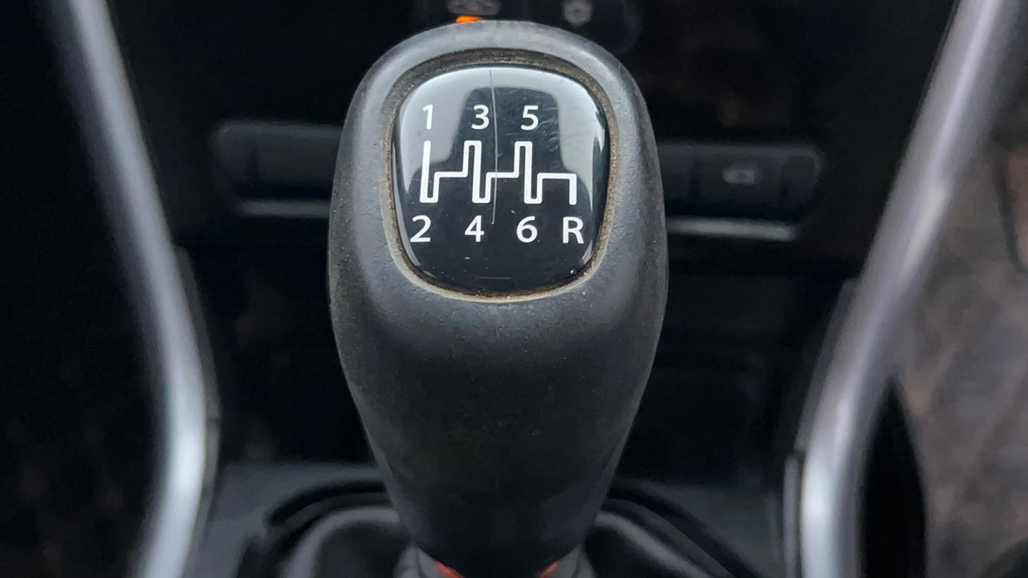 Used 2022 Tata Nexon XM (S) Petrol Manual interior GEAR  KNOB VIEW