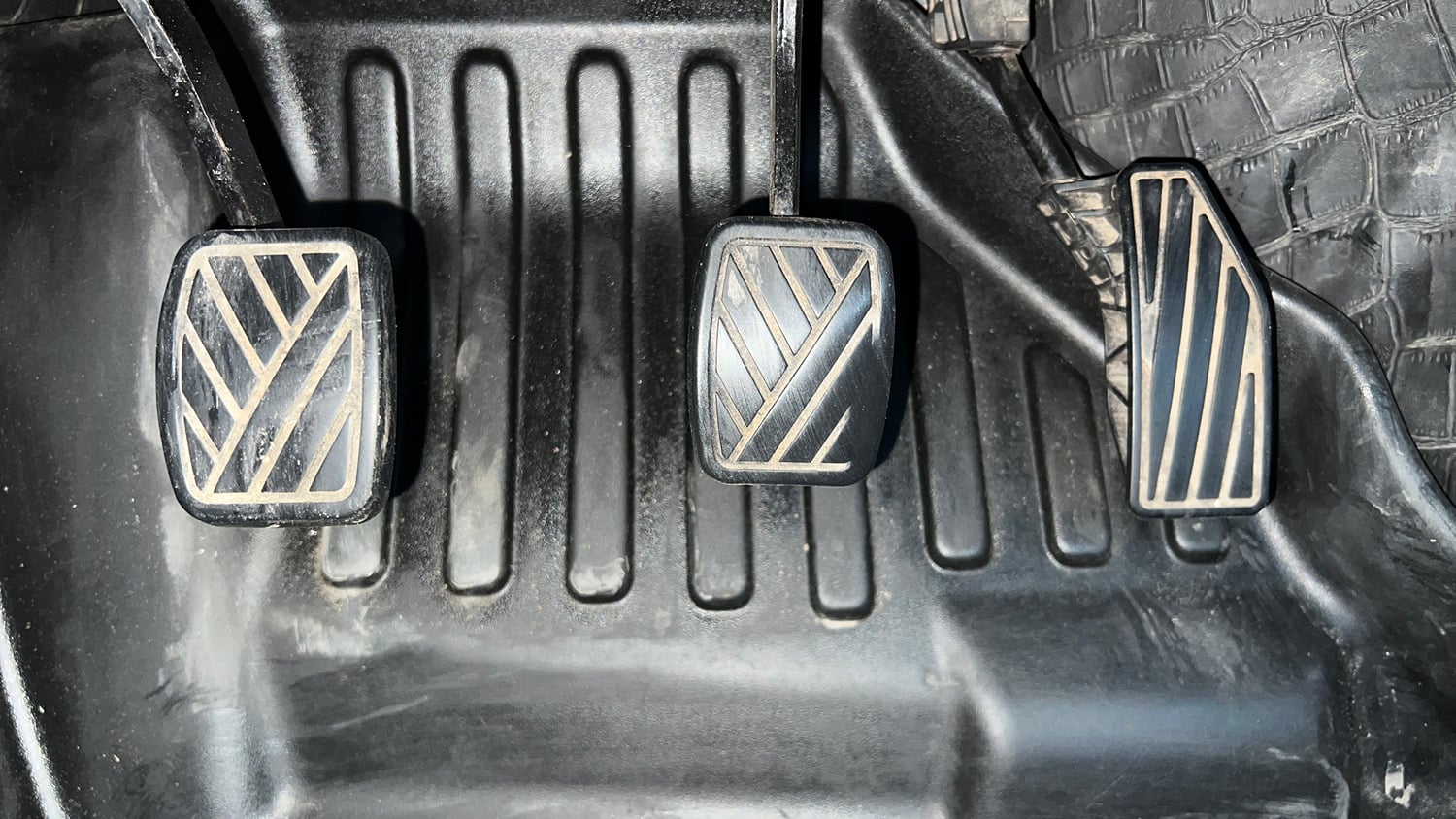 Used 2019 Maruti Suzuki Baleno Zeta Petrol Manual interior PEDALS VIEW
