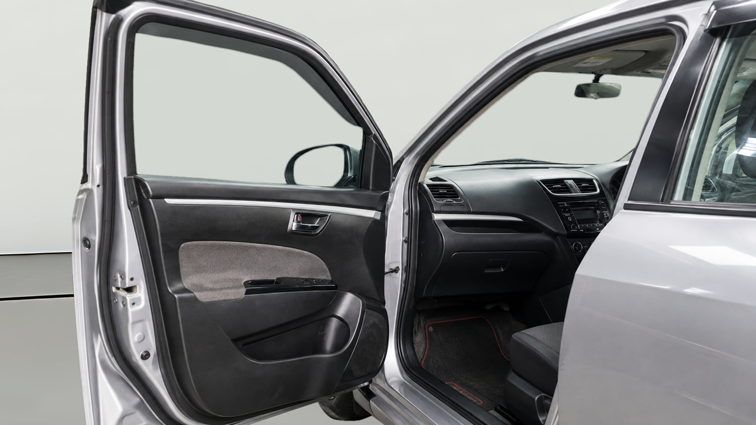 Used 2015 Maruti Suzuki Swift VXi Petrol Manual interior LEFT FRONT DOOR OPEN VIEW