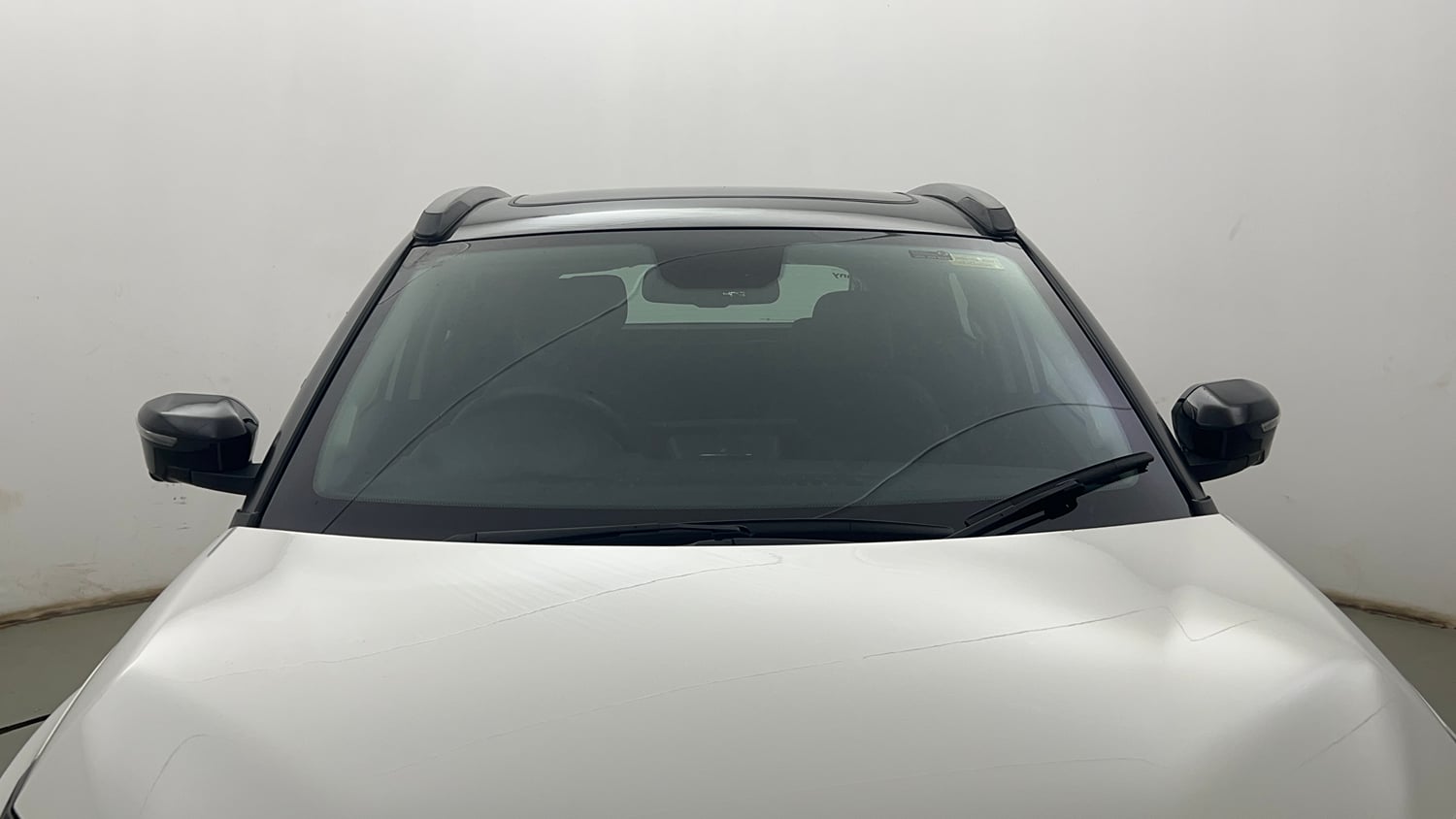 Used 2025 Tata Nexon Fearless Plus (PS) 1.5 Diesel 6AMT Dual Tone Diesel Automatic exterior FRONT WINDSHIELD VIEW