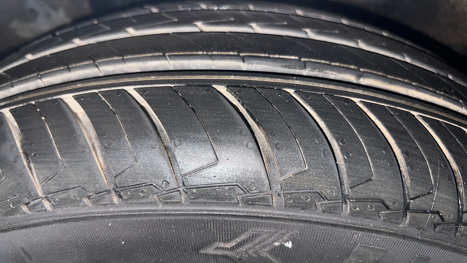Used 2018 Honda Jazz V AT Petrol Petrol Automatic tyres RIGHT REAR TYRE TREAD VIEW