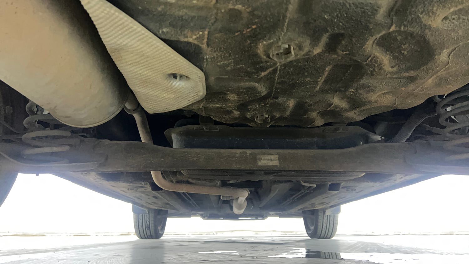Used 2023 Renault Kiger RXZ AMT Petrol Automatic extra REAR UNDERBODY VIEW (TAKEN FROM REAR)