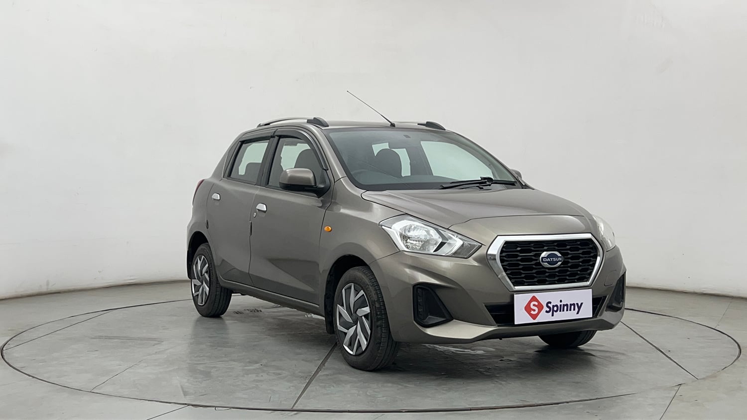 Used 2019 Datsun GO T Petrol Manual exterior RIGHT FRONT CORNER VIEW