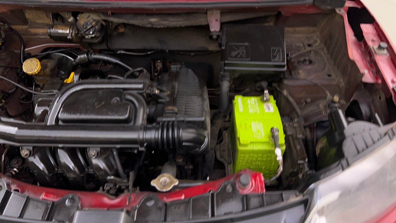 Used 2017 Renault Kwid 1.0 RXT AMT Opt Petrol Automatic engine ENGINE LEFT SIDE VIEW