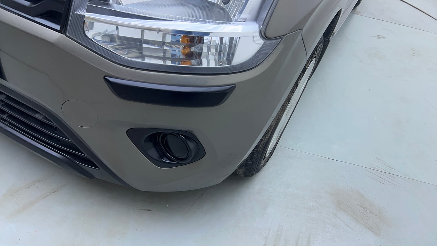 Used 2023 Maruti Suzuki Wagon R VXI 1.0 Petrol Manual dents MINOR SCRATCH