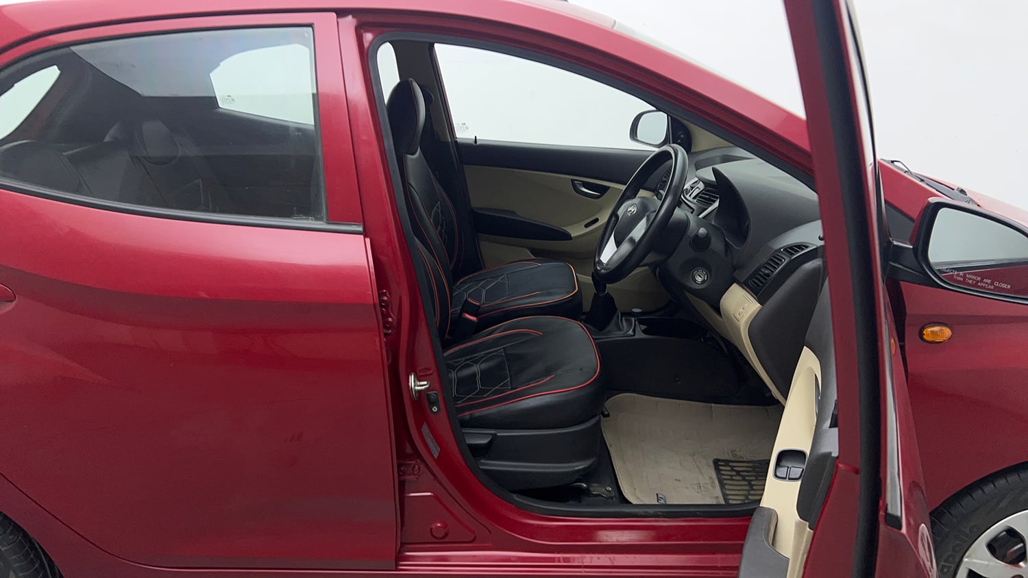 Used 2014 Hyundai Eon Sportz Petrol Manual interior RIGHT SIDE FRONT DOOR CABIN VIEW