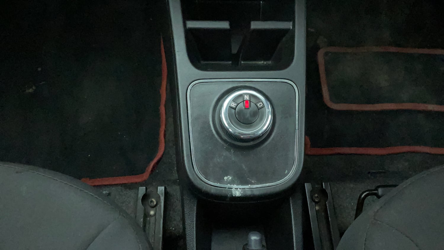 Used 2022 Renault Kwid RXT 1.0 AMT Petrol Automatic interior GEAR  KNOB VIEW