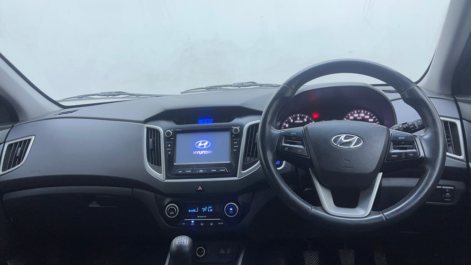 Used 2017 Hyundai Creta 1.6 SX Plus Petrol Special Edition Petrol Manual interior DASHBOARD VIEW