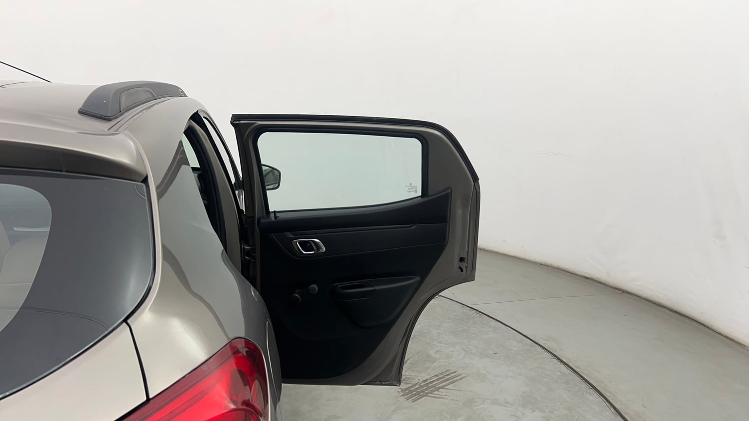 Used 2019 Renault Kwid RXT (O) 1.0 SCE Edition Petrol Manual interior RIGHT REAR DOOR OPEN VIEW