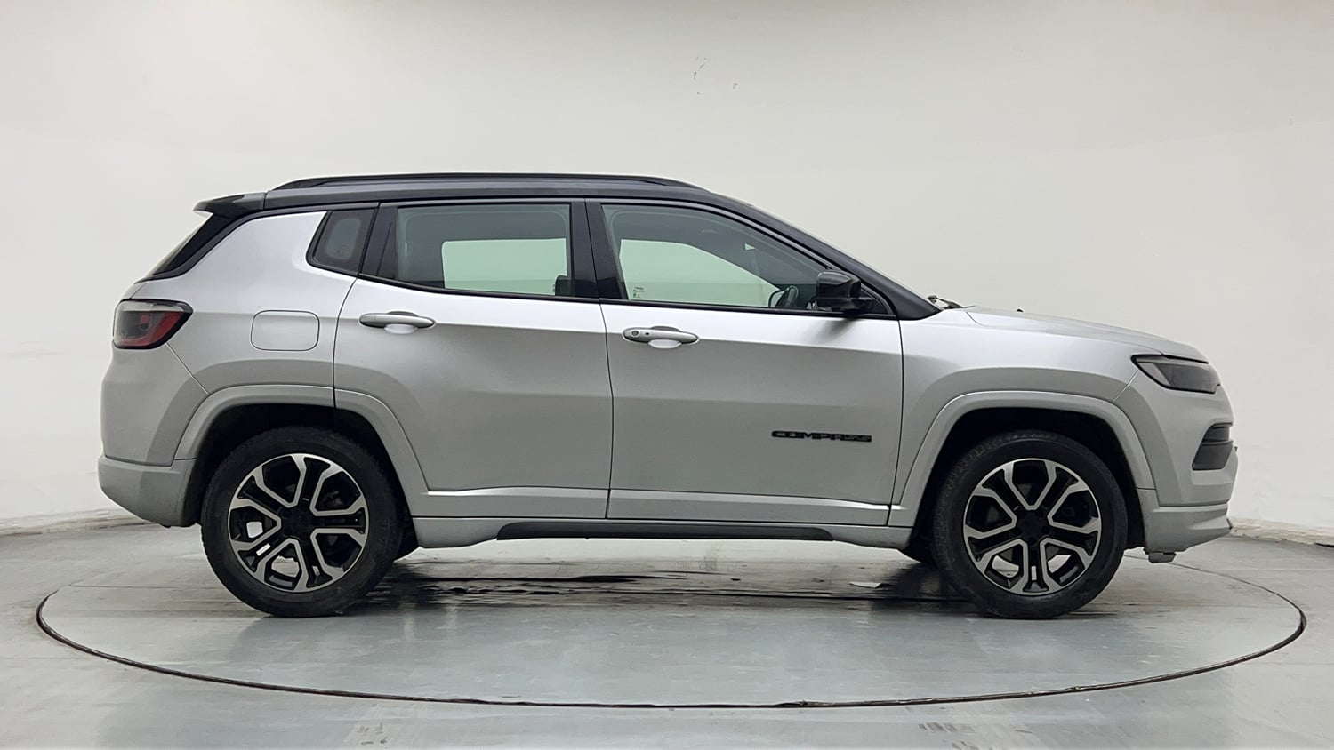 Used 2022 Jeep Compass Model S (O) 1.4 Petrol DCT Petrol Automatic exterior RIGHT SIDE VIEW