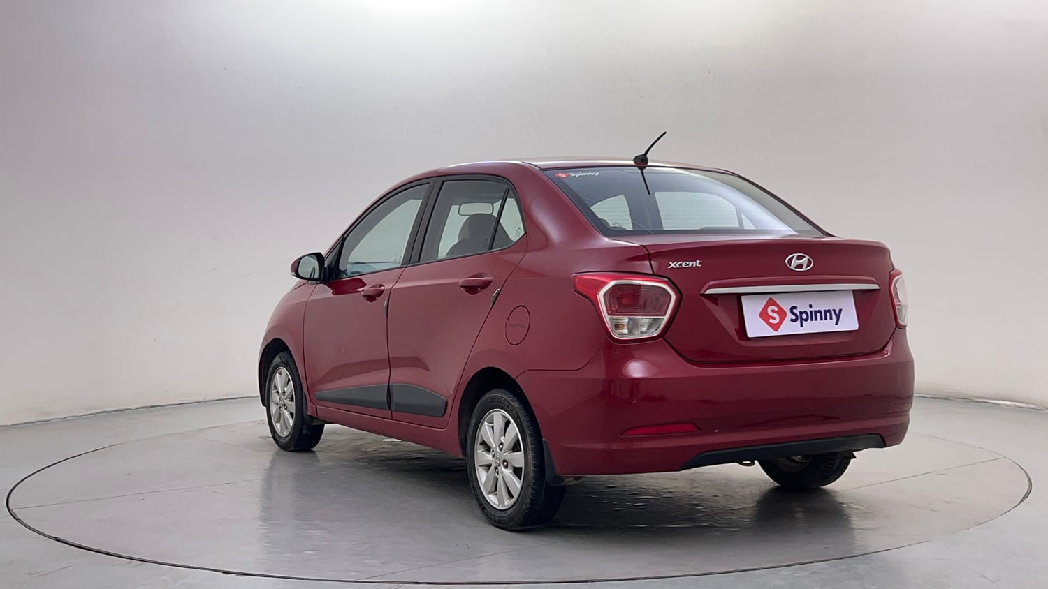 Used 2014 Hyundai Xcent S 1.2 Petrol Manual exterior LEFT REAR CORNER VIEW