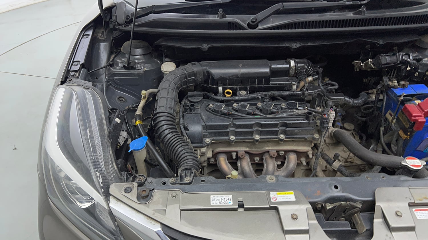 Used 2019 Maruti Suzuki Baleno Zeta Petrol Manual engine ENGINE RIGHT SIDE VIEW