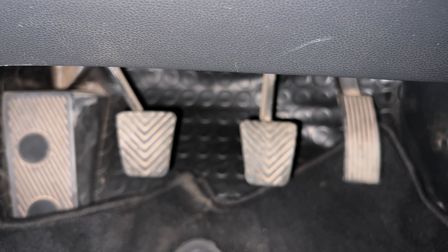 Used 2019 Hyundai Elite i20 Magna Plus 1.2 + CNG (Outside Fitted) Petrol Manual interior PEDALS VIEW