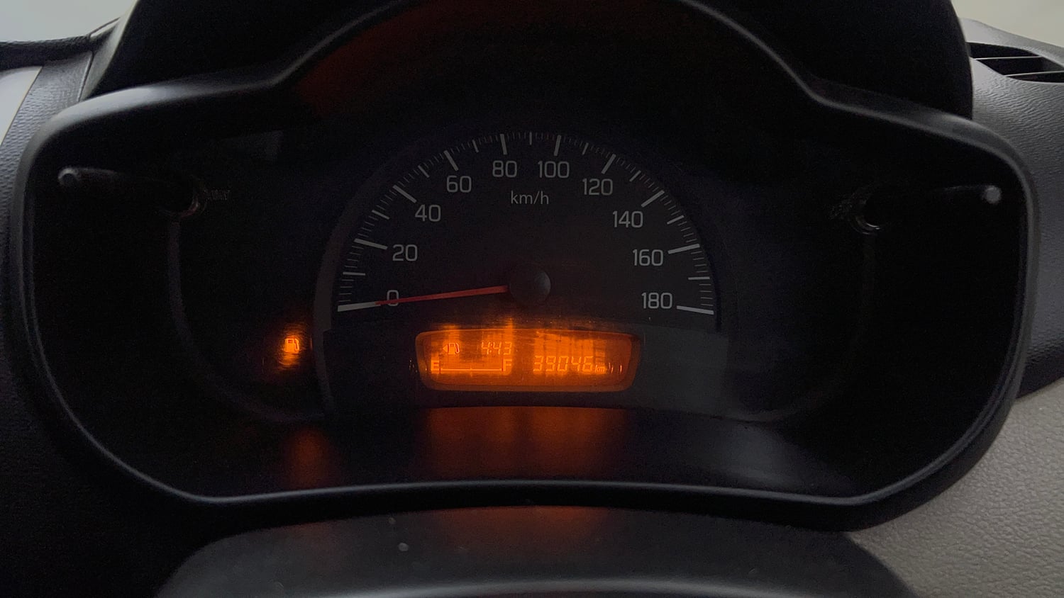 Used 2014 Maruti Suzuki Celerio VXi Petrol Manual interior CLUSTERMETER VIEW