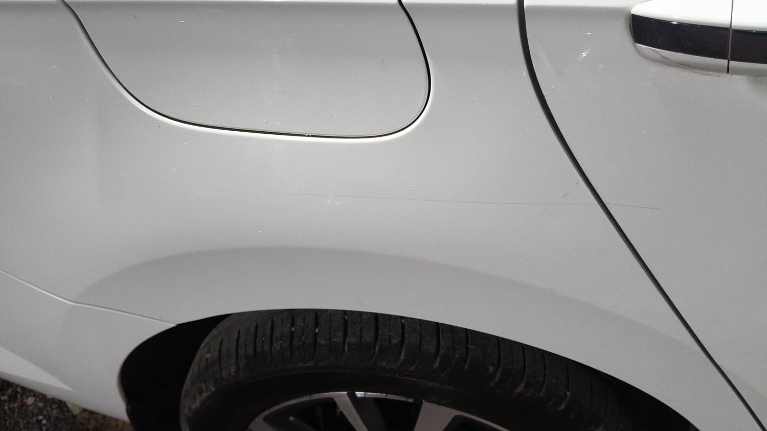 Used 2022 Skoda Slavia Style 1.0L TSI MT Petrol Manual dents MINOR SCRATCH