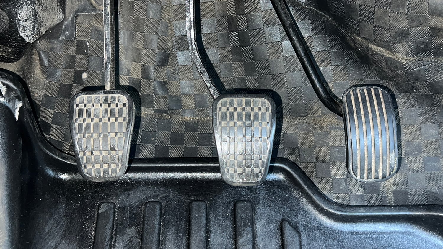 Used 2025 Tata Tiago XE CNG Cng Manual interior PEDALS VIEW
