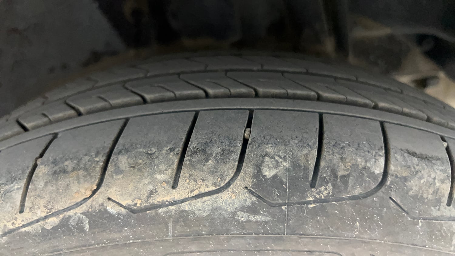 Used 2016 Tata Zest XT Petrol Petrol Manual tyres LEFT REAR TYRE TREAD VIEW