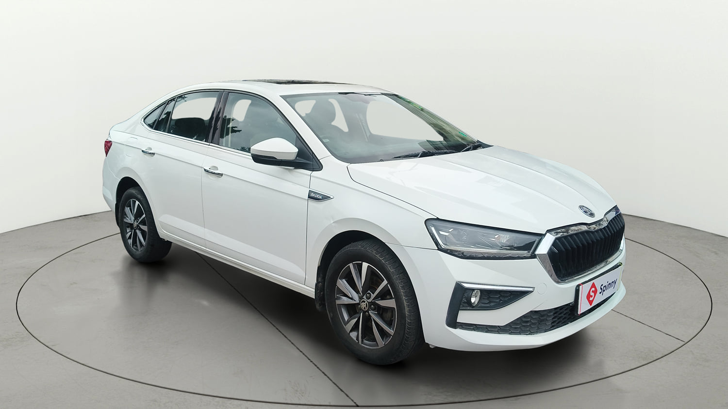 Used 2022 Skoda Slavia Style 1.0L TSI MT Petrol Manual exterior RIGHT FRONT CORNER VIEW
