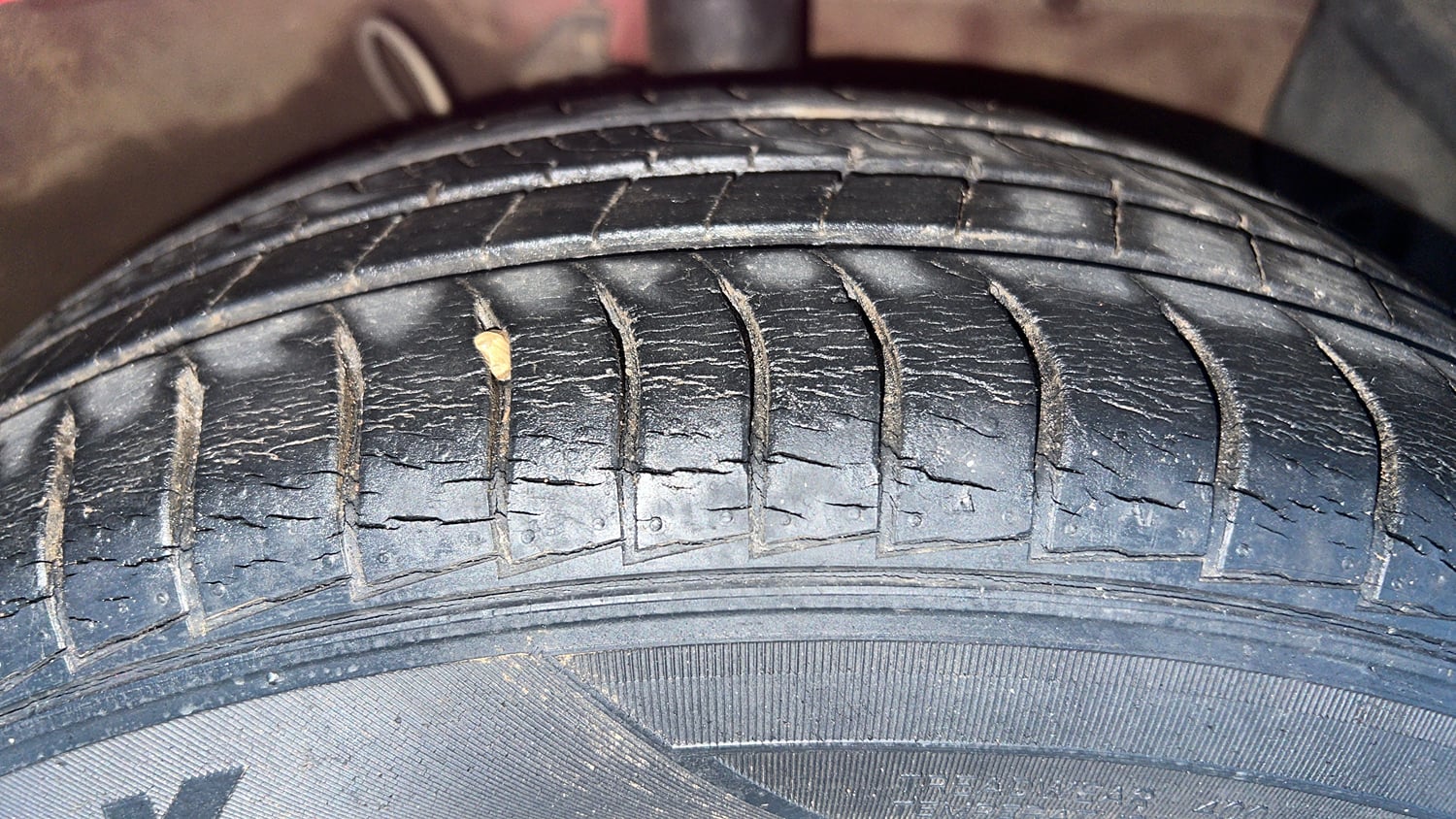 Used 2019 Hyundai Santro Sportz Petrol Manual tyres RIGHT FRONT TYRE TREAD VIEW