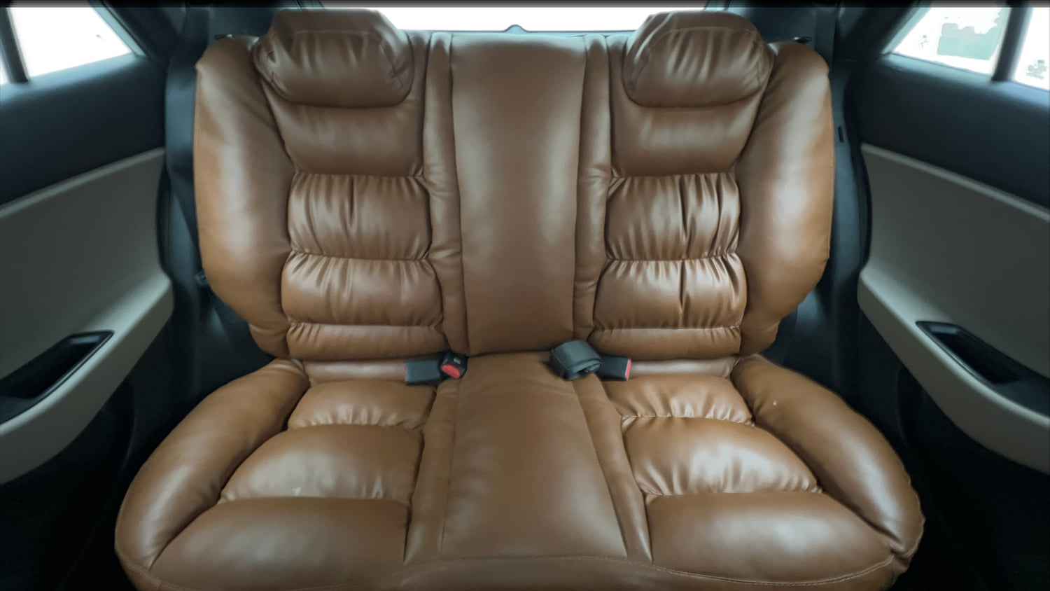 Used 2019 Hyundai Elite i20 Magna Plus 1.2 Petrol Manual interior REAR SEAT CONDITION VIEW