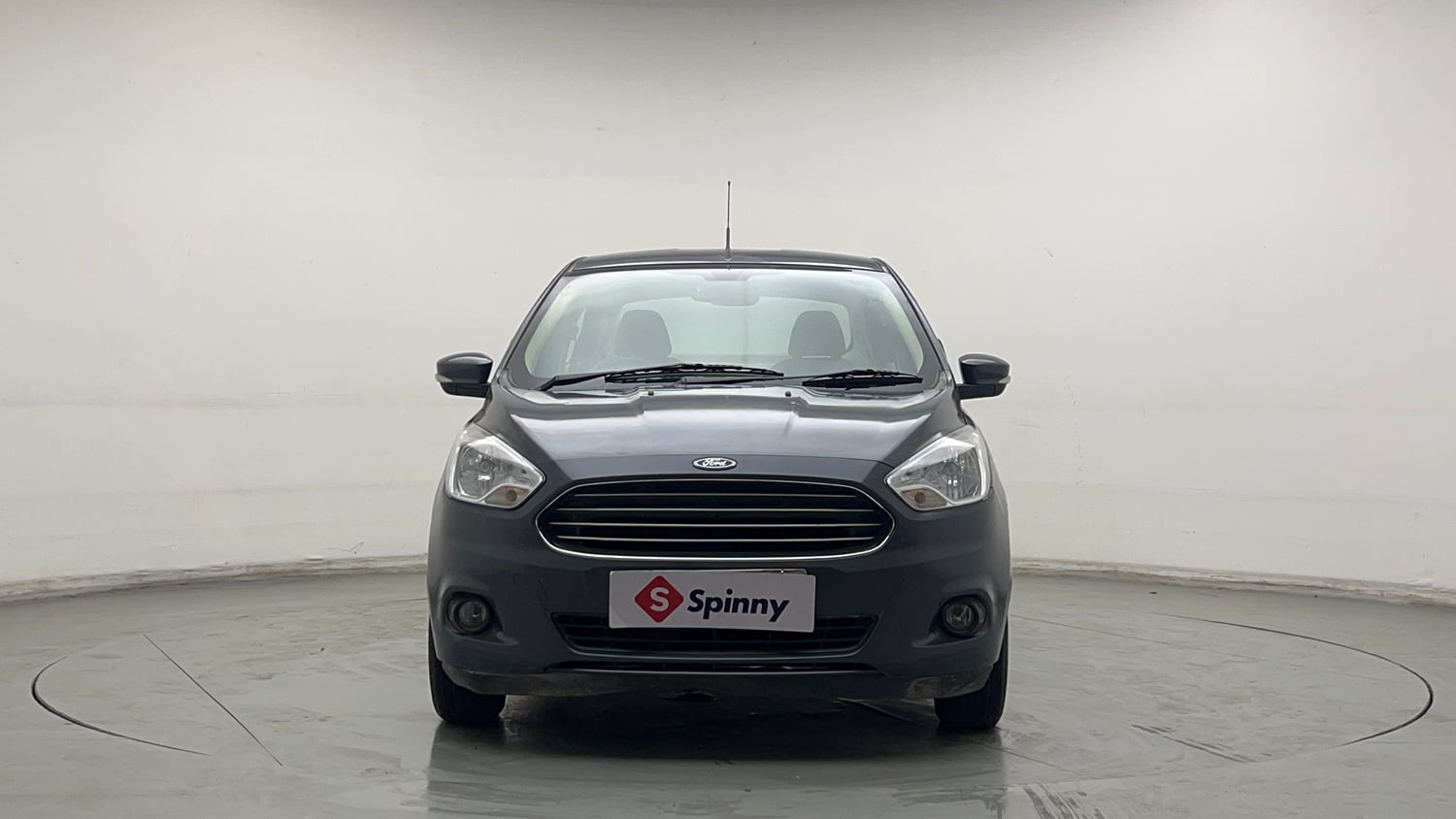 Used 2016 Ford Figo Aspire Trend 1.2 Ti-VCT Petrol Manual exterior FRONT VIEW