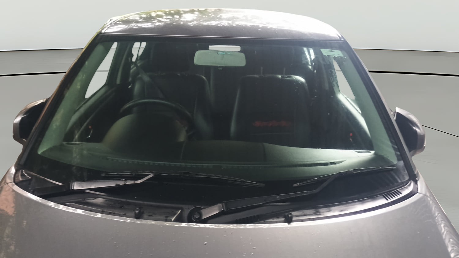 Used 2015 Maruti Suzuki Swift VXi Petrol Manual exterior FRONT WINDSHIELD VIEW